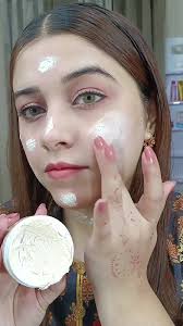 Zafrani Medicated Whitening Cream For Natural Glow